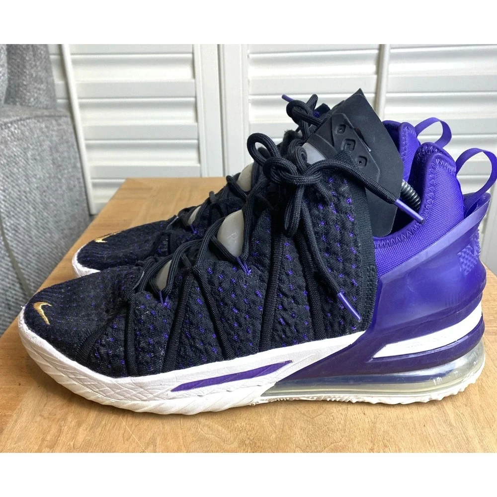 Nike LeBron XVIII Lakers US Mens‎ Size 11 Purple/Black/White/ Metallic Gold/NBA